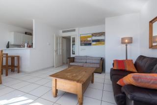 Bright two bedroomed apartment on the beach in Cannes with huge terrace with fabulous sea views - 2001 - Cannes - 3