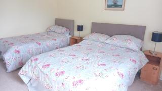 Mulhollow House Room Only - 8