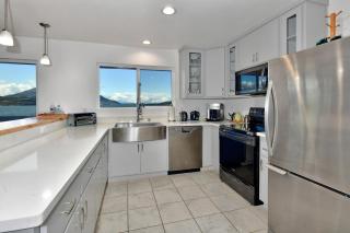 Bass Alley Bungalow With Private Dock And Amazing Fishing On Clear Lake - Lower Lake - 4