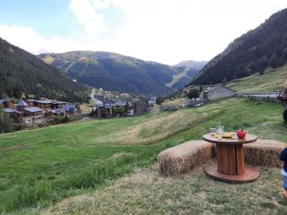 Acollidor estudi amb encant nòrdic i amb parquing, al costat de Grandvalira - 5