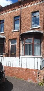 St. James Street Townhouse Belfast - 6