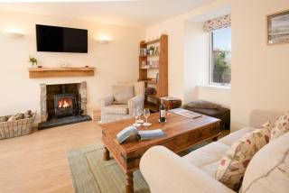 The Old Farmhouse - Balloch - 3