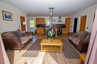 Braemore Cottage - 1