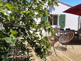 Charmante maison de plain pied avec 700m2 de jardin cloturé - 3