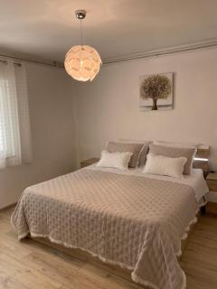 Comfy apartment in a quiet neighborhood - 4