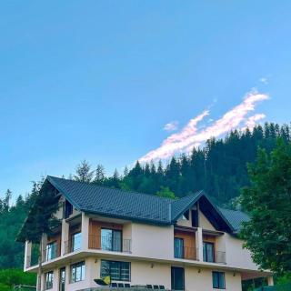 Silver Mountain Villa Colibita - 0