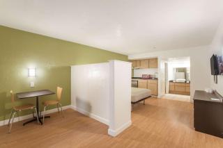 Motel 6 Hemet - 4