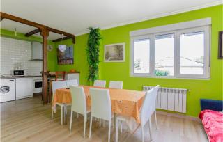 4 Bedroom Awesome Home In Chantada - 1