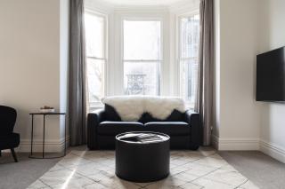 Star Struck on Stuart - 2