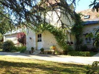 Évasion Romantique: Charmant Gîte 2 Pers., Parc Boisé, Activités & Confort Tout Inclus - FR-1-381-455 - 6