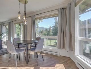 SKI-Mount Hood Charm-Welches,Golf and SKI resort condo,W&D, WIFI,Near Woods,Hiking,Fishing - Mount Hood Village - 2