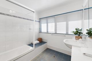 Noosa Riverfront Splendour, Ideal for Families - 2