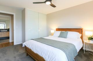 Karri Forest Vista-peaceful home with forest views - Margaret River - 3