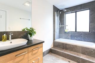 Karri Forest Vista-peaceful home with forest views - Margaret River - 5
