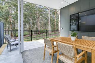 Karri Forest Vista-peaceful home with forest views - 0