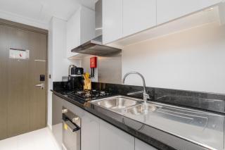 Vacay Lettings - Damac Prive studio - Dubai - 1