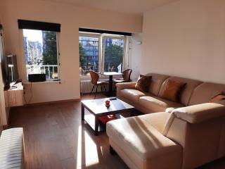Lichtrijk en comfortabel hoekappartement met gratis parking en zeer centraal gelegen - Comme Chez Soi - Ostenda - 5