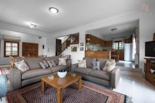 Classico, Nilie Hospitality MGMT - 2