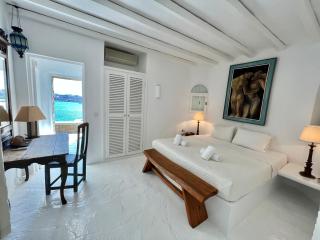 Beachfront Mykonos Guest House - Ornos - 7