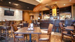 Best Western Cold Lake Inn - 5