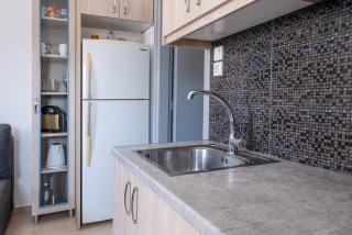 Adelphi Apartments - Perissa - 6