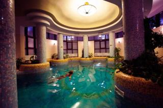 Denisa Boutique - Poiana Brasov - 0