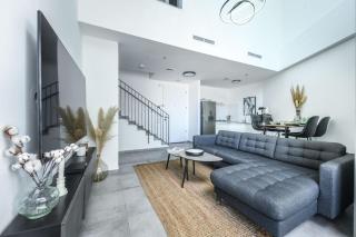 Spacious 3BR Duplex w Balcony in City Center and Mamad by Sea N' Rent - Tel Aviv - 6