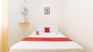 RedDoorz @ Golden Skye Hotel Guagua - 0
