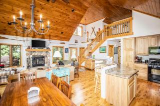 Northwoods Getaway - Arbor Vitae - 2