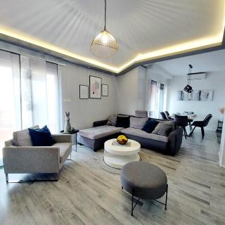 Luxury Garden Penthouse *MK* - 7