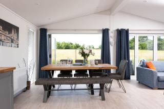 Lavender Lodge, 8 Roadford Lake Lodges - 5