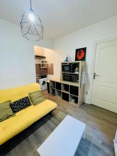 Appartement en plein coeur du 10eme et proche de plusieurs Gares - París - 7