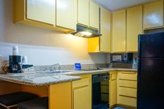 Days Inn by Wyndham Mission Valley-SDSU - 9