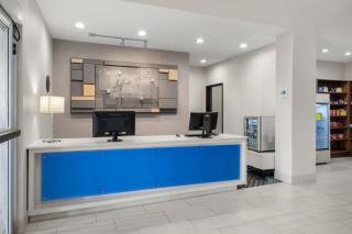 Holiday Inn Express & Suites Graham by IHG - Graham - 0