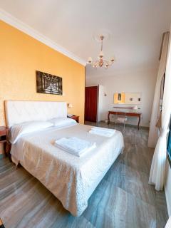 NeapolitanTrips Hotel - Napels - 9