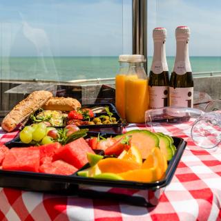 Beach Hut Suites - Bognor Regis - 4