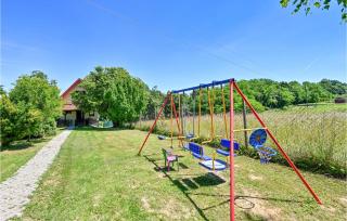 2 Bedroom Amazing Home In Seketin - Seketin - 4