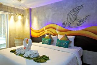 Baan Kamala Fantasea Hotel - 8
