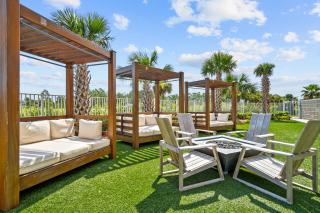Calypso Resort Tower 3 by Panhandle Getaways - Panama City Beach - 3