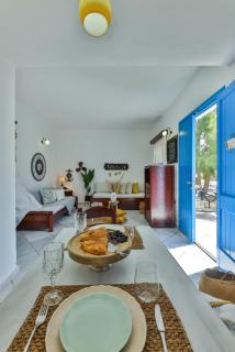 Sunrock Suites - Stelida - 1