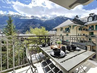 Appartement T3 au Centre de Chamonix avec WIFI et Parking - FR-1-507-3 - 0