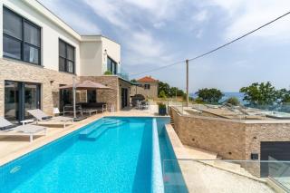 NEW! Seaview Villa Nautique, a 3-bedroom villa with a 32 sqm heated private pool and a Whirlpool - Jesenice - 4
