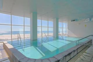 Island Tower Unit 1403 - 7