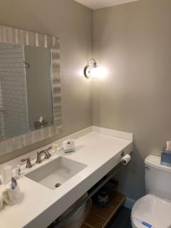 The Aurora Inn Hotel and Event Center - 6