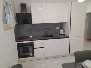 Lavanda Apartments - 2