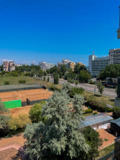 Azure Sea Apartments - Mamaia - 1