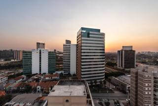 Edifício Summit Pinheiros, Aptos com Wi-Fi, Ar Condicionado, Varanda, Piscina, Academia e Estacionamento, Próximo ao Metrô - São Paulo - 6