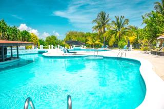 Best Western Grand Baymen Gardens - San Pedro - 3