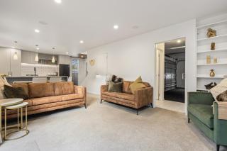 City Escape - Christchurch Central Apartment - 9