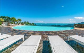 Amazing Home In Magliolo With Sauna - 1